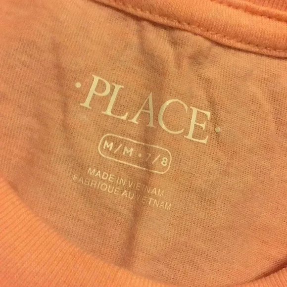 Children’s Place T-shirt - Picture 2 of 2